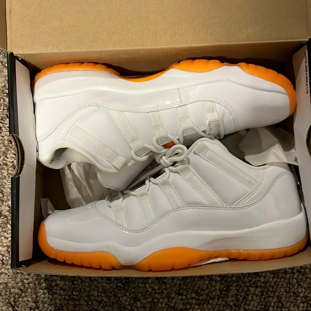 🧡Air Jordan 11 Retro Low Bright Citrus🧡